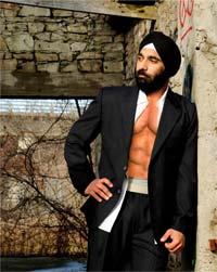 Sardar (13K)