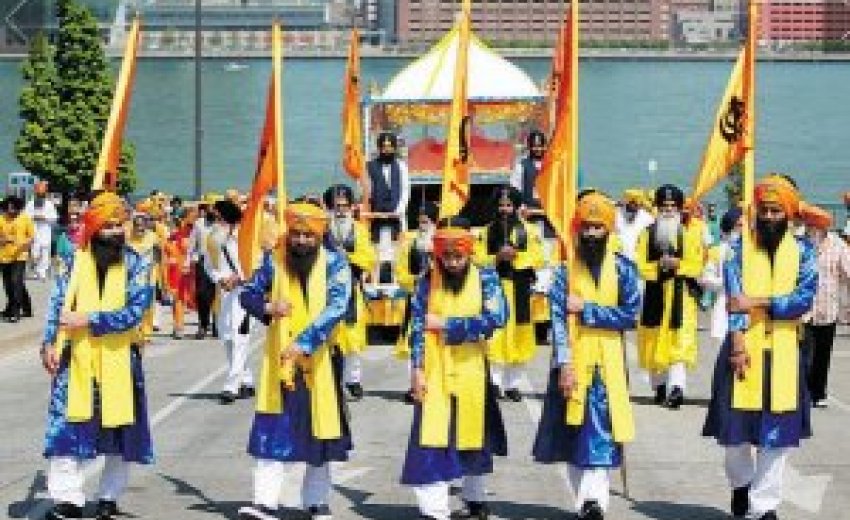 Local Sikh Community Celebrates Khalsa Day | SikhNet