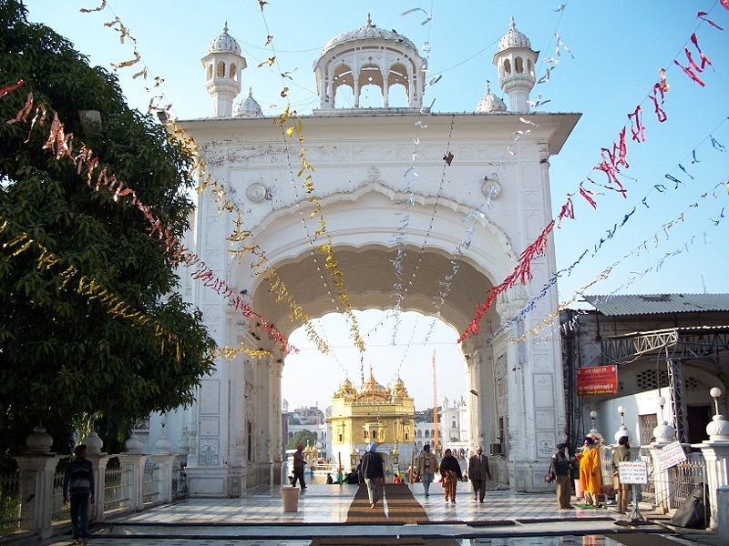 Golden_Temple (119K)