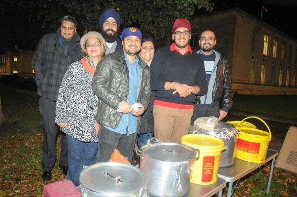 Sikh_guidhall_food20141107_52.JPG-pwrt2 (45K)