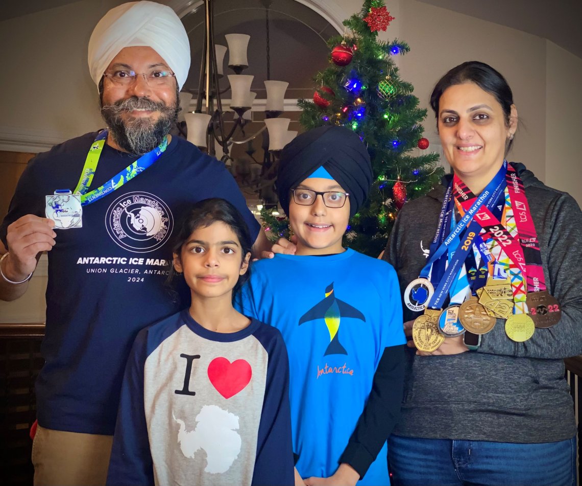 Jasdeep_Family_w_Medals.JPG